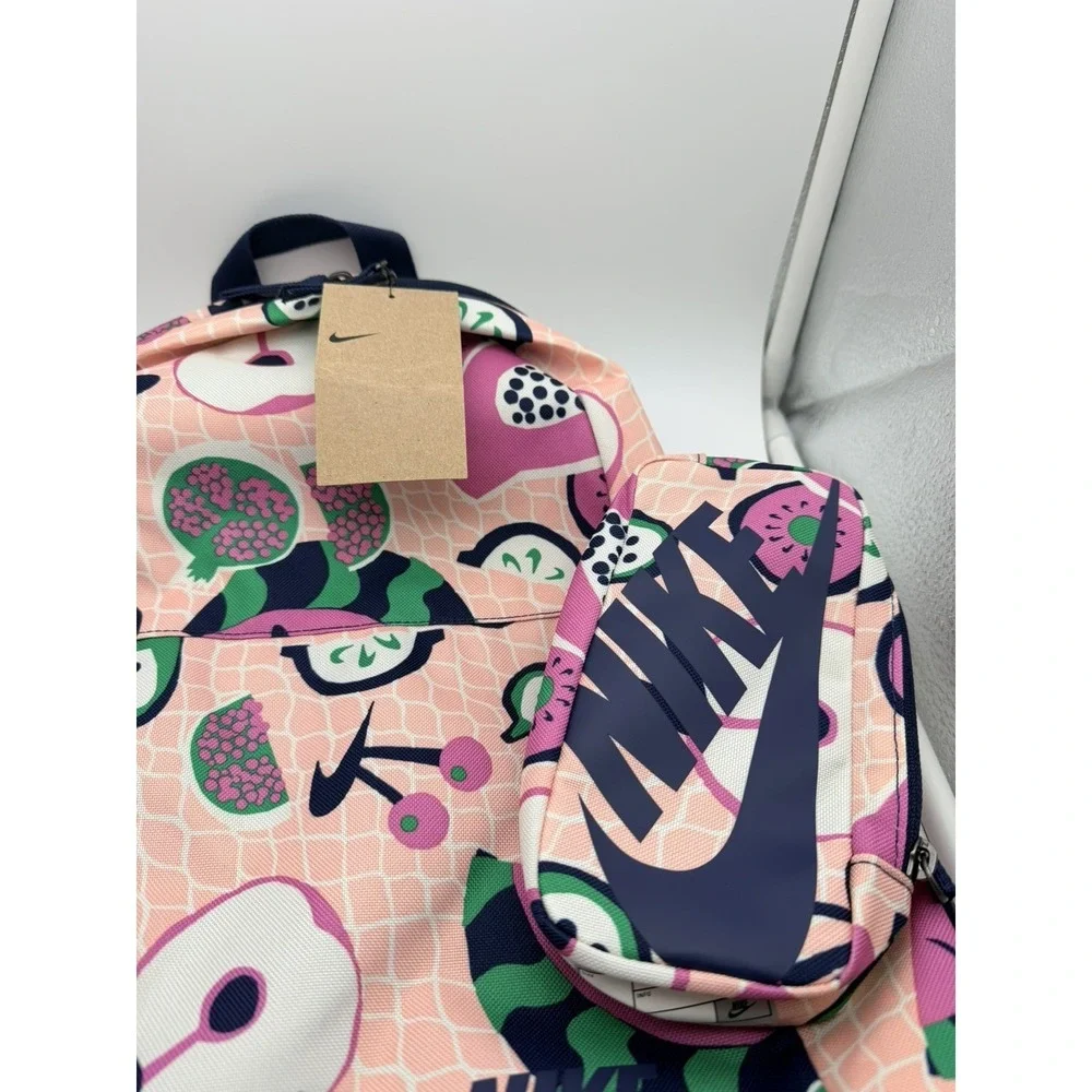 Nike elemental kids